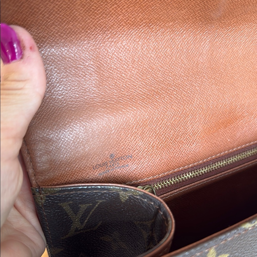 Louis Vuitton Monogram Pochette Dame 29 - Picture 8 of 11